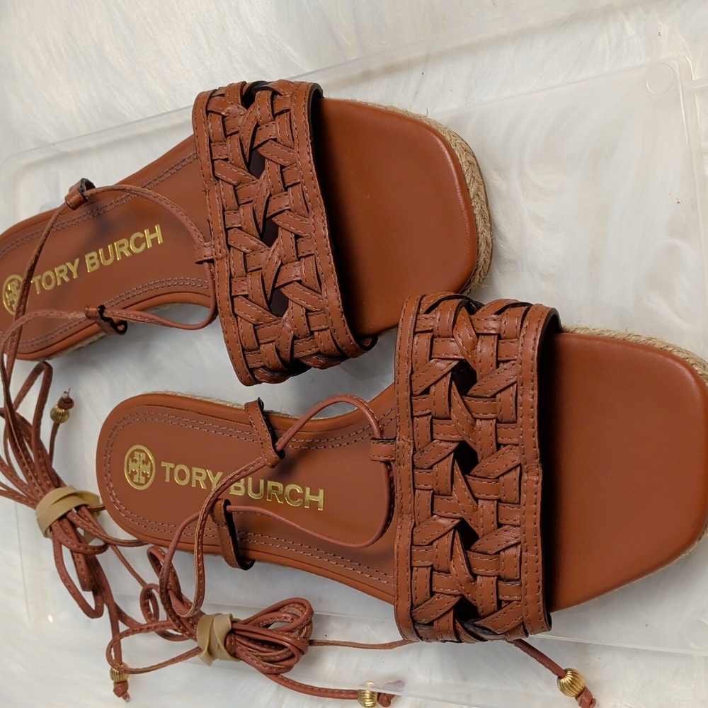 Tory Burch Basket weave Sandals - Picture 3 of 5